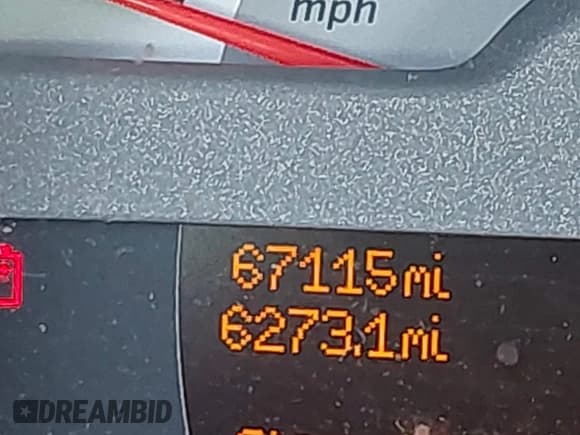 ✅ 2013 Smart fortwo Pure • VIN: WMEEJ3BA5DK593487 • Lot: 42558067. Wystawiony na IAAI z przebiegiem 67 115 mil. Bezpłatny archiwum sprzedaży aukcyjnych z USA i szczegółowy raport historii pojazdu na DreamBid. Zdjęcie 14.