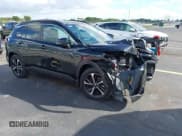 ✅ 2024 Toyota Corolla Cross Hybrid S • VIN: 7MUFBABG6RV021486 • Lot: 43543897. Wystawiony na IAAI z przebiegiem 31 093 mil. Bezpłatny archiwum sprzedaży aukcyjnych z USA i szczegółowy raport historii pojazdu na DreamBid. Zdjęcie 1.