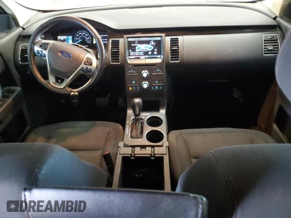 ✅ 2015 Ford Flex SEL • VIN: 2FMGK5C89FBA02582 • Lot: 92238015. Wystawiony na Copart z przebiegiem 158 364 mil. Bezpłatny archiwum sprzedaży aukcyjnych z USA i szczegółowy raport historii pojazdu na DreamBid. Zdjęcie 8.