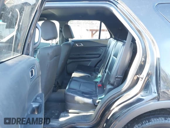 ✅ 2016 Ford Police Interceptor Utility • VIN: 1FM5K8AR6GGB89116 • Лот: 43751677. Опубликован ранее на IAAI с пробегом 213 507 миль. Бесплатный доступ к архиву аукционных продаж из США и подробный отчёт об истории автомобиля на DreamBid. Изображение 8.