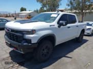 ✅ 2025 Chevrolet Silverado 1500 ZR2 • VIN: 3GCUKHEL3SG294019 • Лот: 42815128. Опубликован ранее на IAAI с пробегом 7 721 миль. Бесплатный доступ к архиву аукционных продаж из США и подробный отчёт об истории автомобиля на DreamBid. Изображение 18.