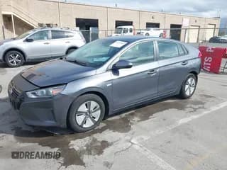 ✅ 2019 Hyundai Ioniq Blue • VIN: KMHC65LC5KU180033 • Lot: 41320893. Wystawiony na IAAI z przebiegiem 71 985 mil. Bezpłatny archiwum sprzedaży aukcyjnych z USA i szczegółowy raport historii pojazdu na DreamBid. Zdjęcie 2.