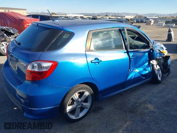 ✅ 2009 Toyota Matrix S • VIN: 2T1KE40E19C001321 • Lot: 43864330. Wystawiony na IAAI z przebiegiem 115 471 mil. Bezpłatny archiwum sprzedaży aukcyjnych z USA i szczegółowy raport historii pojazdu na DreamBid. Zdjęcie 4.