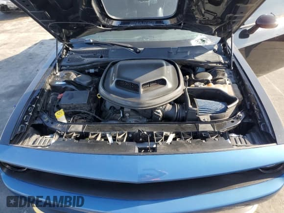 ✅ 2018 Dodge Challenger R/T Scat Pack • VIN: 2C3CDZFJ5JH128189 • Лот: 62534385. Опубликован ранее на Copart с пробегом 41 672 миль. Бесплатный доступ к архиву аукционных продаж из США и подробный отчёт об истории автомобиля на DreamBid. Изображение 11.