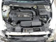 ✅ 2012 Volvo C70 T5 • VIN: YV1672MC7CJ127231 • Лот: 84770915. Опубликован ранее на Copart с пробегом 154 958 миль. Бесплатный доступ к архиву аукционных продаж из США и подробный отчёт об истории автомобиля на DreamBid. Изображение 11.