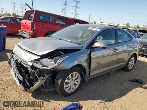 ✅ 2022 Hyundai Accent SE • VIN: 3KPC24A6XNE154957 • Лот: 84406545. Опубликован ранее на Copart с пробегом 22 963 миль. Бесплатный доступ к архиву аукционных продаж из США и подробный отчёт об истории автомобиля на DreamBid. Изображение 1.