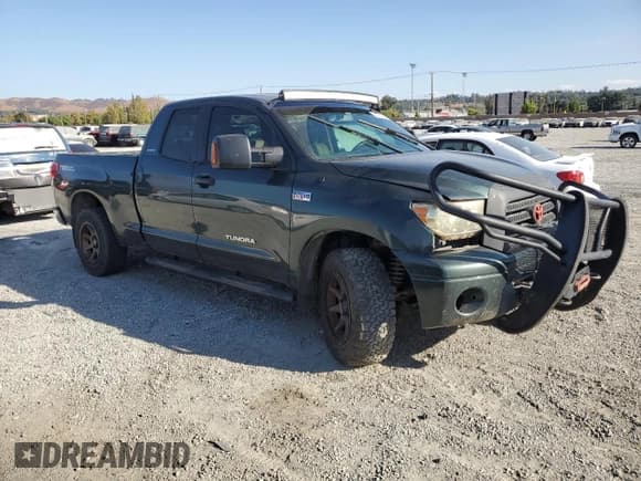 ✅ 2007 Toyota Tundra Limited • VIN: 5TFBV58167X020596 • Lot: 80393385. Wystawiony na Copart z przebiegiem 226 126 mil. Bezpłatny archiwum sprzedaży aukcyjnych z USA i szczegółowy raport historii pojazdu na DreamBid. Zdjęcie 4.