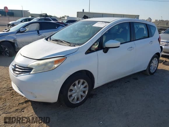 ✅ 2015 Nissan Note SL • VIN: 3N1CE2CP3FL427934 • Lot: 43735913. Listed on IAAI with 128,427 mi. Free auction sales archive from the USA and detailed vehicle history report at DreamBid. Image 2.