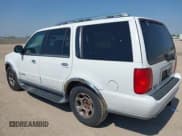✅ 2001 Lincoln Navigator • VIN: 5LMEU27A71LJ02425 • Lot: 43166677. Listed on IAAI with Not provided. Free auction sales archive from the USA and detailed vehicle history report at DreamBid. Image 3.