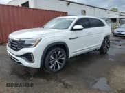 ✅ 2025 Volkswagen Atlas SEL Premium R-Line • VIN: 1V2FE2CAXSC215638 • Lot: 56838725. Listed on Copart with 1,821 mi. Free auction sales archive from the USA and detailed vehicle history report at DreamBid. Image 1.