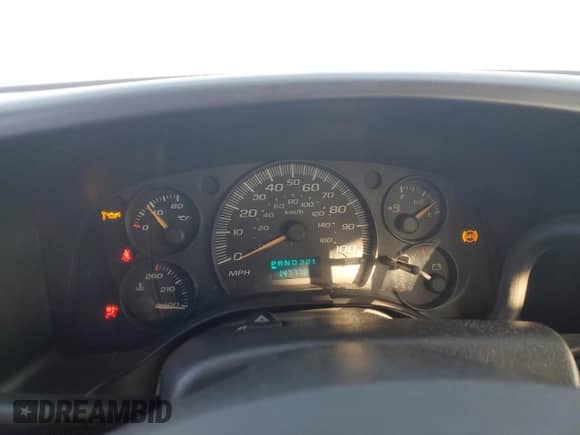 2005 Chevrolet Express Passenger с VIN 1GAGG25V151202897, выставлен на аукционе Copart как лот 43772225 с пробегом 147 778 миль миль и Списание • Salvage title. История ставок и продаж доступна на DreamBid. Изображение 9.