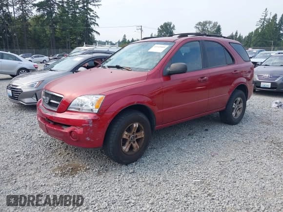 ✅ 2003 Kia Sorento LX • VIN: KNDJC733X35162557 • Lot: 43145089. Wystawiony na IAAI z przebiegiem 234 888 mil. Bezpłatny archiwum sprzedaży aukcyjnych z USA i szczegółowy raport historii pojazdu na DreamBid. Zdjęcie 17.