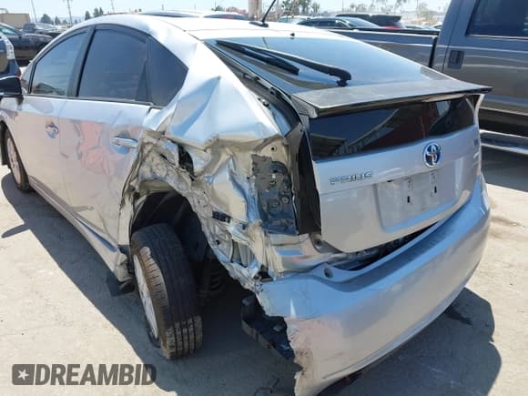 ✅ 2014 Toyota Prius • VIN: JTDKN3DP1E3052567 • Lot: 42872309. Listed on IAAI with 209,125 mi. Free auction sales archive from the USA and detailed vehicle history report at DreamBid. Image 6.