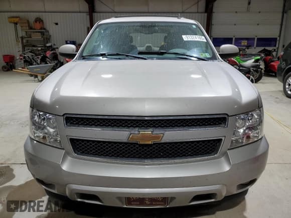 ✅ 2007 Chevrolet Suburban LT • VIN: 3GNFK16397G128410 • Лот: 91324165. Опубликован ранее на Copart с пробегом 225 982 миль. Бесплатный доступ к архиву аукционных продаж из США и подробный отчёт об истории автомобиля на DreamBid. Изображение 5.