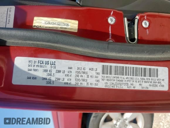 ✅ 2016 Jeep Compass Latitude • VIN: 1C4NJCEA7GD773735 • Лот: 71668755. Опубликован ранее на Copart с пробегом 170 559 миль. Бесплатный доступ к архиву аукционных продаж из США и подробный отчёт об истории автомобиля на DreamBid. Изображение 13.