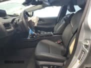 ✅ 2024 Toyota Prius LE • VIN: JTDACAAU7R3034001 • Лот: 89881735. Опубликован ранее на Copart с пробегом 7 547 миль. Бесплатный доступ к архиву аукционных продаж из США и подробный отчёт об истории автомобиля на DreamBid. Изображение 7.