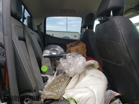 ✅ 2017 Chevrolet Colorado 4WD Z71 • VIN: 1GCPTDE10H1192458 • Лот: 69183384. Опубликован ранее на Copart с пробегом Не указан. Бесплатный доступ к архиву аукционных продаж из США и подробный отчёт об истории автомобиля на DreamBid. Изображение 10.