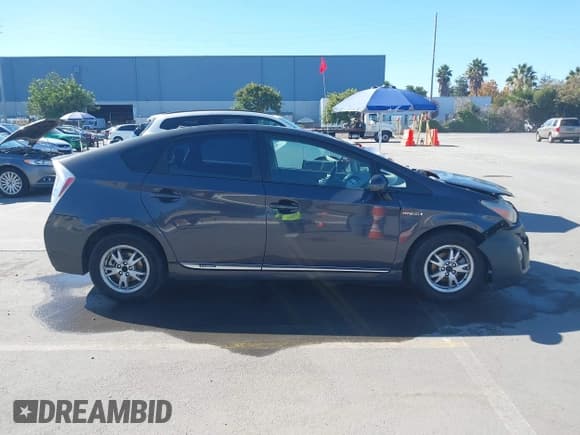 ✅ 2011 Toyota Prius I • VIN: JTDKN3DU2B0305267 • Lot: 43492022. Listed on IAAI with 206,085 mi. Free auction sales archive from the USA and detailed vehicle history report at DreamBid. Image 14.