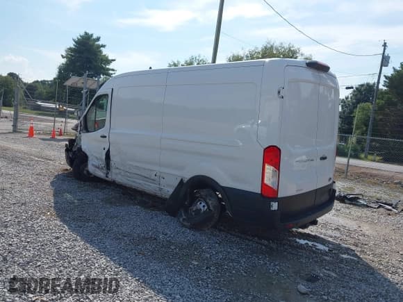 ✅ 2023 Ford Transit • VIN: 1FTBW9CG3PKB90296 • Lot: 43297929. Wystawiony na IAAI z przebiegiem 50 951 mil. Bezpłatny archiwum sprzedaży aukcyjnych z USA i szczegółowy raport historii pojazdu na DreamBid. Zdjęcie 3.