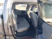 ✅ 2021 Toyota Tacoma SR • VIN: 3TYAX5GN2MT021678 • Lot: 43138416. Wystawiony na IAAI z przebiegiem 56 334 mil. Bezpłatny archiwum sprzedaży aukcyjnych z USA i szczegółowy raport historii pojazdu na DreamBid. Zdjęcie 8.