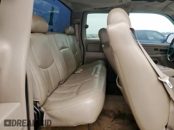 ✅ 2005 Chevrolet Silverado 1500 LT • VIN: 1GCEC19T05Z317716 • Лот: 58046315. Опубликован ранее на Copart с пробегом 249 509 миль. Бесплатный доступ к архиву аукционных продаж из США и подробный отчёт об истории автомобиля на DreamBid. Изображение 10.