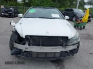 ✅ 2015 Mercedes-Benz C 250 • VIN: WDDGJ4HB8FG391252 • Lot: 42428123. Wystawiony na IAAI z przebiegiem 139 413 mil. Bezpłatny archiwum sprzedaży aukcyjnych z USA i szczegółowy raport historii pojazdu na DreamBid. Zdjęcie 12.