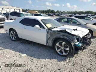 ✅ 2018 Dodge Challenger SXT • VIN: 2C3CDZAGXJH154959 • Lot: 69130595. Wystawiony na Copart z przebiegiem Nie podano. Bezpłatny archiwum sprzedaży aukcyjnych z USA i szczegółowy raport historii pojazdu na DreamBid. Zdjęcie 4.