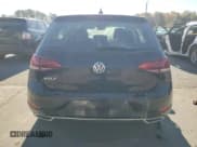 ✅ 2020 Volkswagen Golf TSI • VIN: 3VWG57AU7LM002403 • Lot: 77552394. Wystawiony na Copart z przebiegiem 50 238 mil. Bezpłatny archiwum sprzedaży aukcyjnych z USA i szczegółowy raport historii pojazdu na DreamBid. Zdjęcie 6.