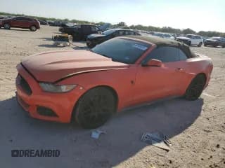 ✅ 2016 Ford Mustang EcoBoost Premium • VIN: 1FATP8UH3G5231758 • Лот: 86769445. Опубликован ранее на Copart с пробегом 171 064 миль. Бесплатный доступ к архиву аукционных продаж из США и подробный отчёт об истории автомобиля на DreamBid. Изображение 1.