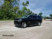 ✅ 2023 Chevrolet Suburban LS • VIN: 1GNSKBEDXPR507852 • Lot: 68348864. Wystawiony na Copart z przebiegiem 20 808 mil. Bezpłatny archiwum sprzedaży aukcyjnych z USA i szczegółowy raport historii pojazdu na DreamBid. Zdjęcie 12.