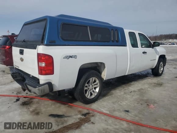✅ 2007 Chevrolet Silverado 1500 Work Truck • VIN: 1GCEC19J27E539831 • Lot: 45889075. Listed on Copart with 200,780 mi. Free auction sales archive from the USA and detailed vehicle history report at DreamBid. Image 3.