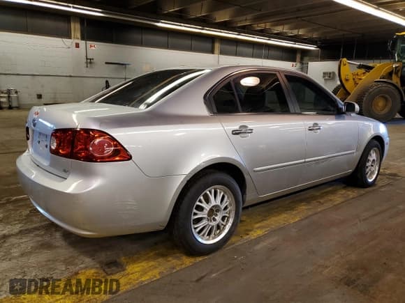 ✅ 2007 Kia Optima LX • VIN: KNAGE123475109066 • Lot: 41294354. Wystawiony na Copart z przebiegiem 134 888 mil. Bezpłatny archiwum sprzedaży aukcyjnych z USA i szczegółowy raport historii pojazdu na DreamBid. Zdjęcie 3.