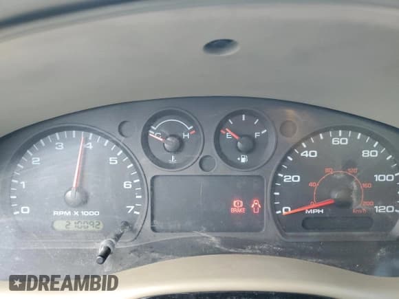 ✅ 2004 Ford Ranger XL • VIN: 1FTYR14U54PA22228 • Lot: 91642785. Listed on Copart with 210,092 mi. Free auction sales archive from the USA and detailed vehicle history report at DreamBid. Image 9.