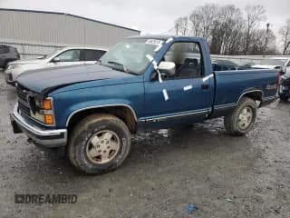 ✅ 1992 Chevrolet Silverado 1500 • VIN: 1GCEK14K3NZ112621 • Лот: 44625615. Опубликован ранее на Copart с пробегом 334 773 миль. Бесплатный доступ к архиву аукционных продаж из США и подробный отчёт об истории автомобиля на DreamBid. Изображение 1.