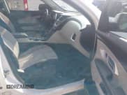 ✅ 2017 Chevrolet Equinox LT • VIN: 2GNALCEK6H6209938 • Lot: 43329565. Wystawiony na IAAI z przebiegiem 106 370 mil. Bezpłatny archiwum sprzedaży aukcyjnych z USA i szczegółowy raport historii pojazdu na DreamBid. Zdjęcie 5.