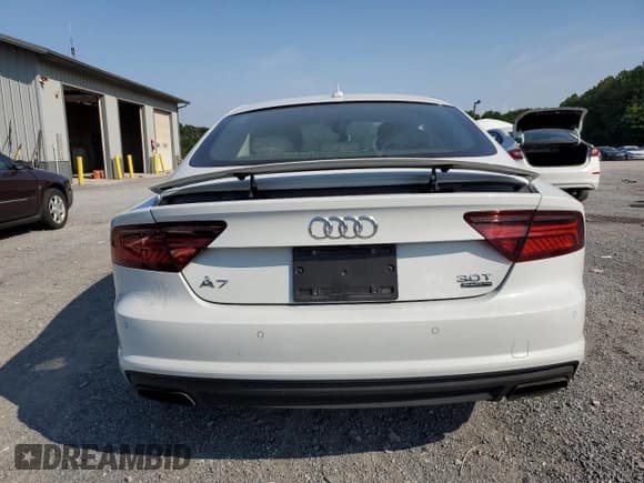 ✅ 2018 Audi A7 Prestige • VIN: WAU23AFC5JN030748 • Lot: 59690643. Wystawiony na Copart z przebiegiem 84 053 mil. Bezpłatny archiwum sprzedaży aukcyjnych z USA i szczegółowy raport historii pojazdu na DreamBid. Zdjęcie 6.