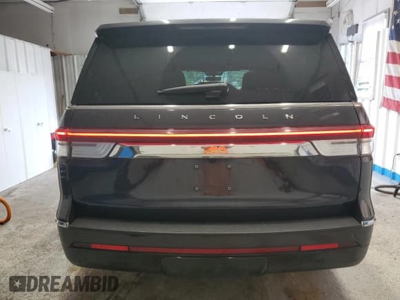 ✅ 2024 Lincoln Navigator Reserve • VIN: 5LMJJ2LG2REL24405 • Лот: 69547385. Опубликован ранее на Copart с пробегом 12 597 миль. Бесплатный доступ к архиву аукционных продаж из США и подробный отчёт об истории автомобиля на DreamBid. Изображение 6.