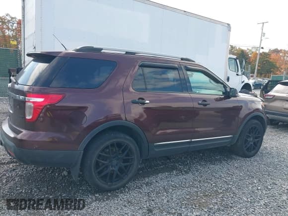 ✅ 2012 Ford Explorer XLT • VIN: 1FMHK8D80CGA71928 • Лот: 43492024. Опубликован ранее на IAAI с пробегом 263 514 миль. Бесплатный доступ к архиву аукционных продаж из США и подробный отчёт об истории автомобиля на DreamBid. Изображение 13.