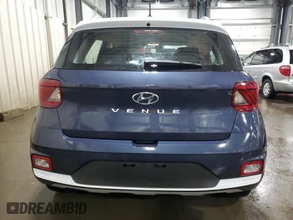 ✅ 2024 Hyundai Venue SEL • VIN: KMHRC8A31RU282379 • Lot: 88370525. Listed on Copart with 6,193 mi. Free auction sales archive from the USA and detailed vehicle history report at DreamBid. Image 6.