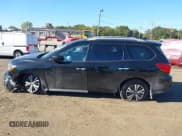 ✅ 2019 Nissan Pathfinder S • VIN: 5N1DR2MM9KC593354 • Lot: 43349603. Listed on IAAI with 75,366 mi. Free auction sales archive from the USA and detailed vehicle history report at DreamBid. Image 14.