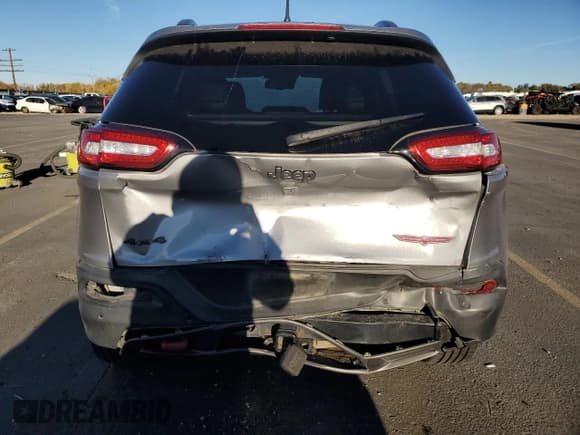 ✅ 2014 Jeep Cherokee Trailhawk • VIN: 1C4PJMBS7EW232097 • Lot: 90146935. Wystawiony na Copart z przebiegiem 130 148 mil. Bezpłatny archiwum sprzedaży aukcyjnych z USA i szczegółowy raport historii pojazdu na DreamBid. Zdjęcie 6.