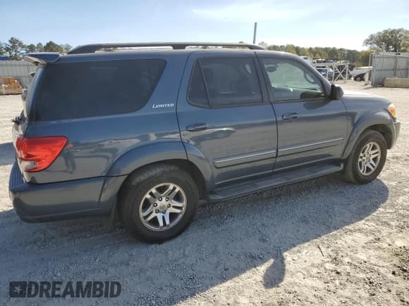 ✅ 2005 Toyota Sequoia Limited • VIN: 5TDZT38A95S254582 • Lot: 87269135. Wystawiony na Copart z przebiegiem 271 812 mil. Bezpłatny archiwum sprzedaży aukcyjnych z USA i szczegółowy raport historii pojazdu na DreamBid. Zdjęcie 3.