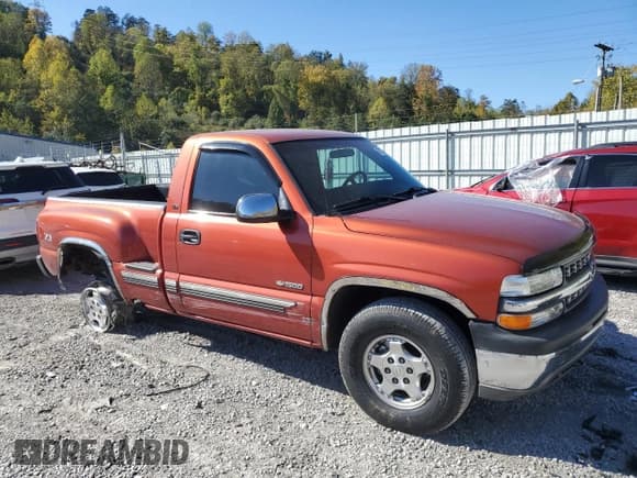 ✅ 2001 Chevrolet Silverado 1500 LS • VIN: 1GCEK14T71Z118666 • Лот: 75732974. Опубликован ранее на Copart с пробегом 218 402 миль. Бесплатный доступ к архиву аукционных продаж из США и подробный отчёт об истории автомобиля на DreamBid. Изображение 4.