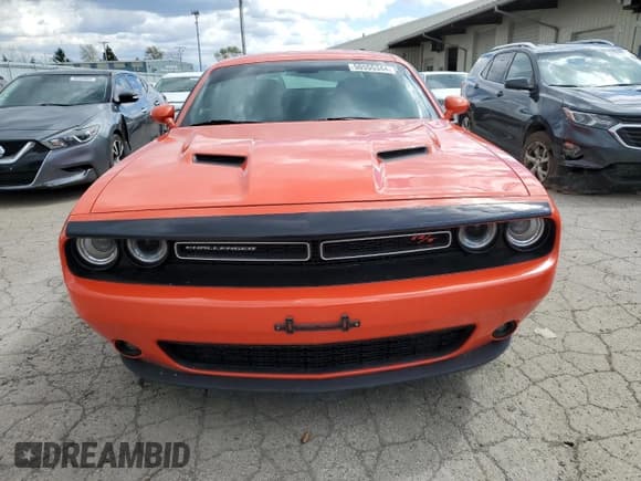 ✅ 2017 Dodge Challenger R/T • VIN: 2C3CDZBT7HH655944 • Lot: 50555344. Wystawiony na Copart z przebiegiem 78 960 mil. Bezpłatny archiwum sprzedaży aukcyjnych z USA i szczegółowy raport historii pojazdu na DreamBid. Zdjęcie 5.