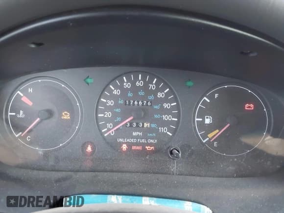 ✅ 1994 Geo Prizm • VIN: 1Y1SK5362RZ098484 • Lot: 42795912. Wystawiony na IAAI z przebiegiem 176 676 mil. Bezpłatny archiwum sprzedaży aukcyjnych z USA i szczegółowy raport historii pojazdu na DreamBid. Zdjęcie 7.