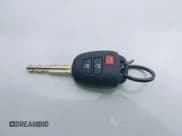 ✅ 2023 Toyota Corolla Cross L • VIN: 7MUAAAAG2PV061186 • Lot: 43433826. Wystawiony na IAAI z przebiegiem 28 914 mil. Bezpłatny archiwum sprzedaży aukcyjnych z USA i szczegółowy raport historii pojazdu na DreamBid. Zdjęcie 11.