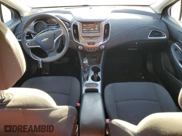 ✅ 2017 Chevrolet Cruze LT • VIN: 1G1BE5SM9H7191470 • Lot: 91081065. Listed on Copart with 130,426 mi. Free auction sales archive from the USA and detailed vehicle history report at DreamBid. Image 8.