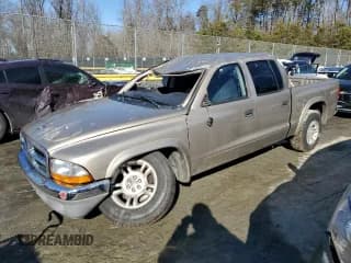 ✅ 2004 Dodge Dakota SLT • VIN: 1D7HL48N64S780605 • Lot: 88696215. Wystawiony na Copart z przebiegiem 110 150 mil. Bezpłatny archiwum sprzedaży aukcyjnych z USA i szczegółowy raport historii pojazdu na DreamBid. Zdjęcie 1.