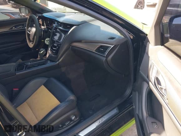 ✅ 2016 Cadillac CTS-V • VIN: 1G6A15S69G0118125 • Lot: 38931522. Listed on IAAI with 37,307 mi. Free auction sales archive from the USA and detailed vehicle history report at DreamBid. Image 5.