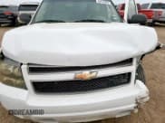 ✅ 2009 Chevrolet Suburban LS • VIN: 1GNFC160X9R175399 • Lot: 84414205. Wystawiony na Copart z przebiegiem 150 715 mil. Bezpłatny archiwum sprzedaży aukcyjnych z USA i szczegółowy raport historii pojazdu na DreamBid. Zdjęcie 12.